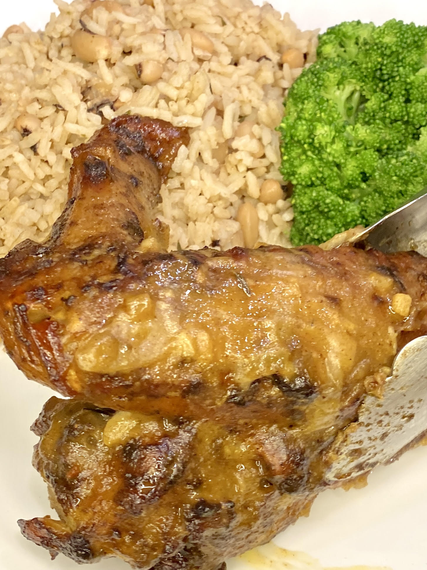 Smothered Jerk Turkey Wings & Black-Eyed Peas & Rice